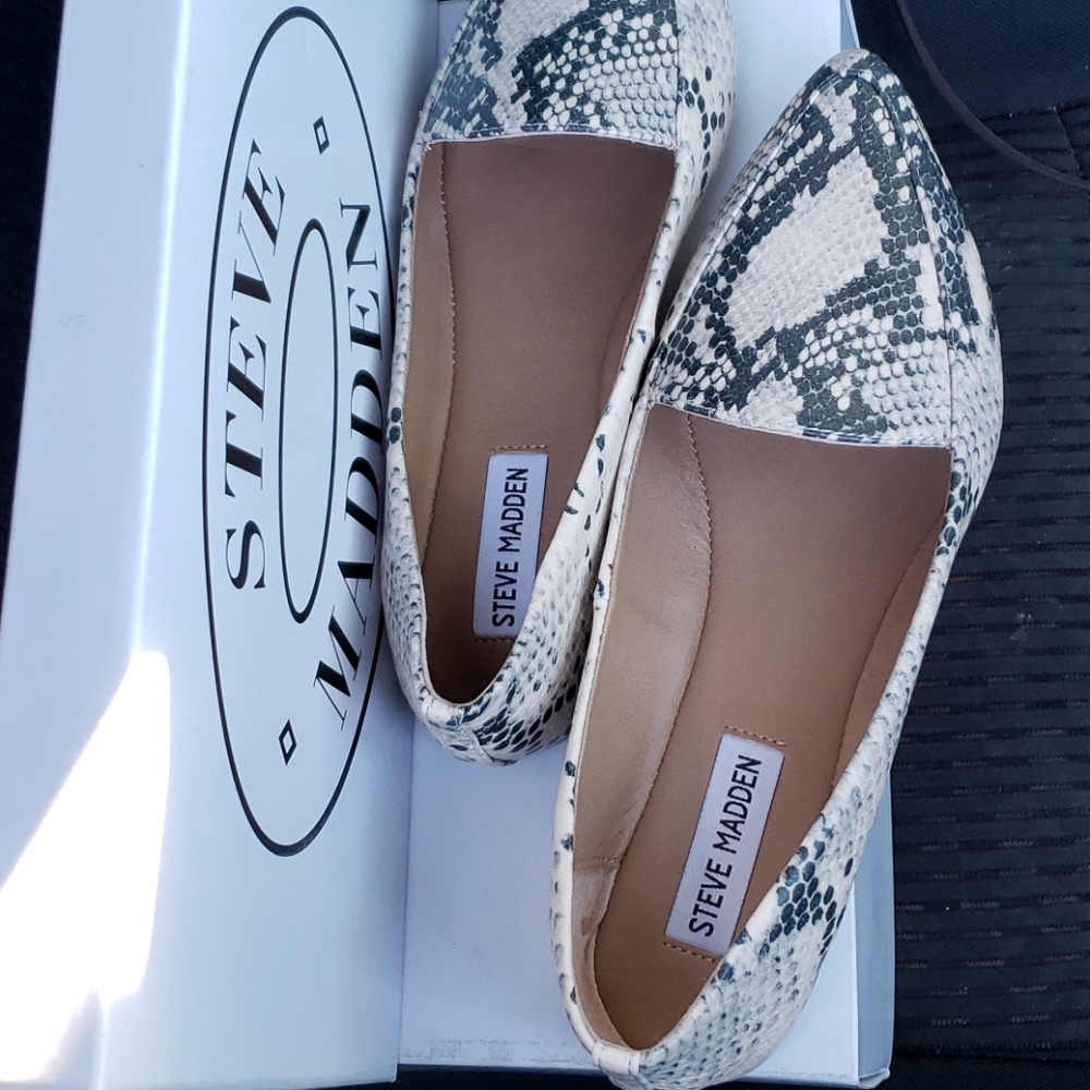 Steve Madden natural snake print flats shoes - Picture 3 of 5
